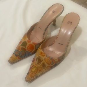 Vera Wang Klimt Print heels